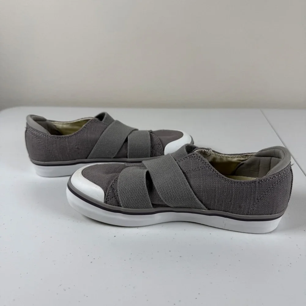 KEEN Womens 5.5 Elsa III Gore Slip On Canvas Shoes Gray Gorpcore Comfort Sneaker